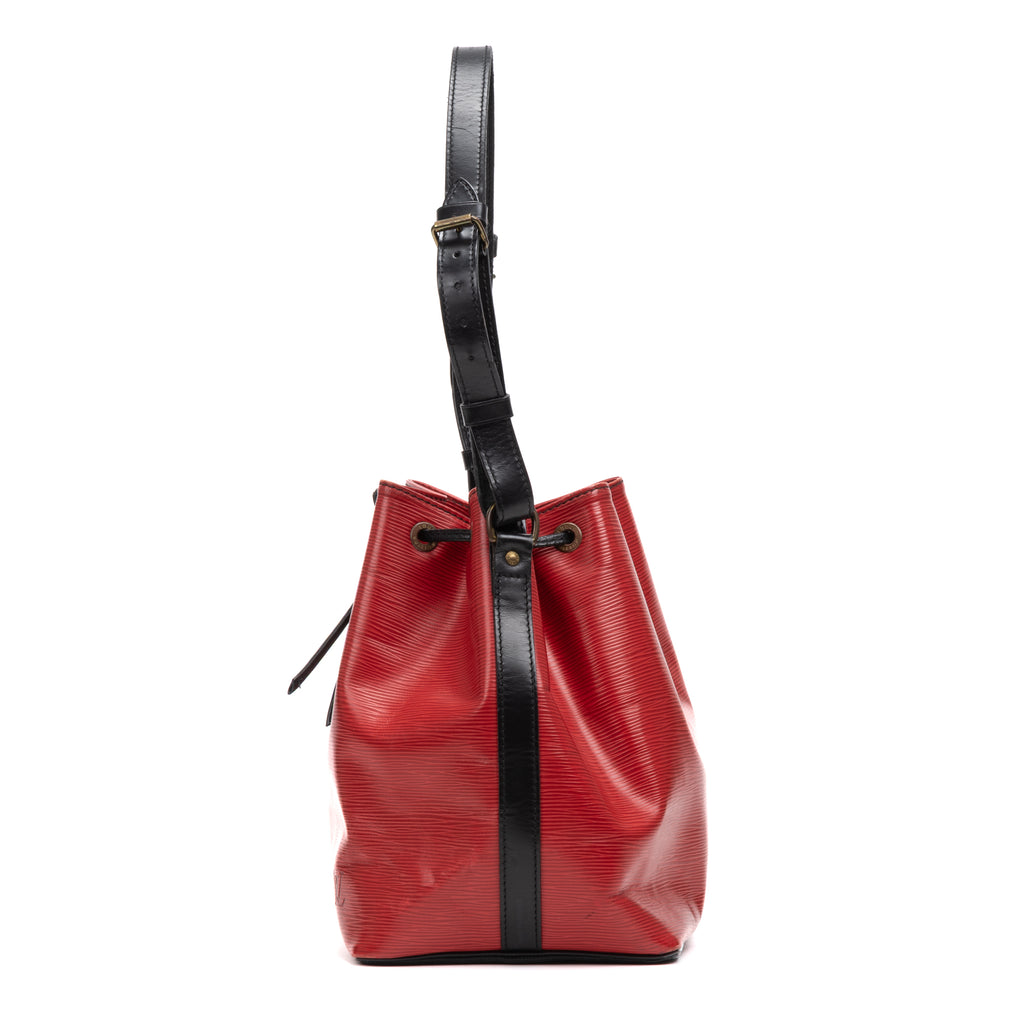 Shoulder Bag Noe Bicolor Black Stitching PM Red Epi