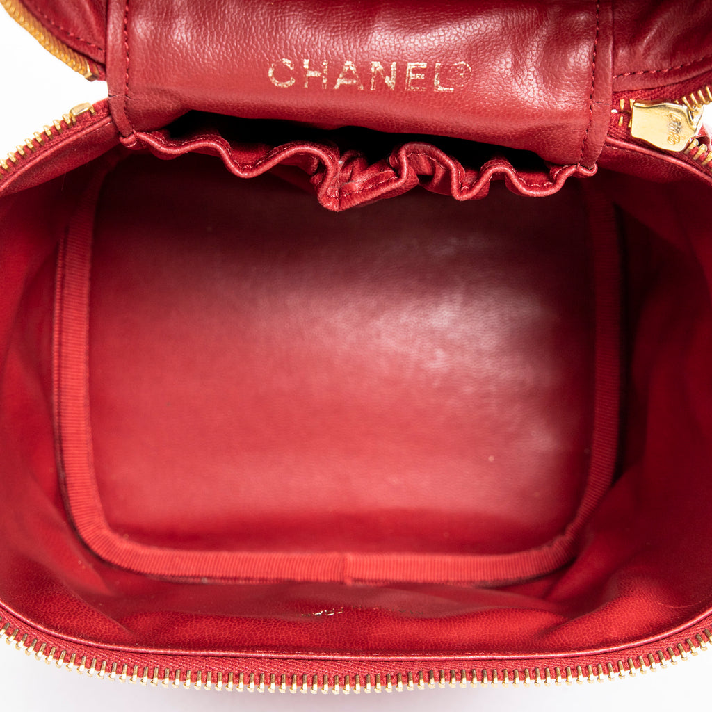 Estuche Pouch CC Vanity de cuero Caviar rojo