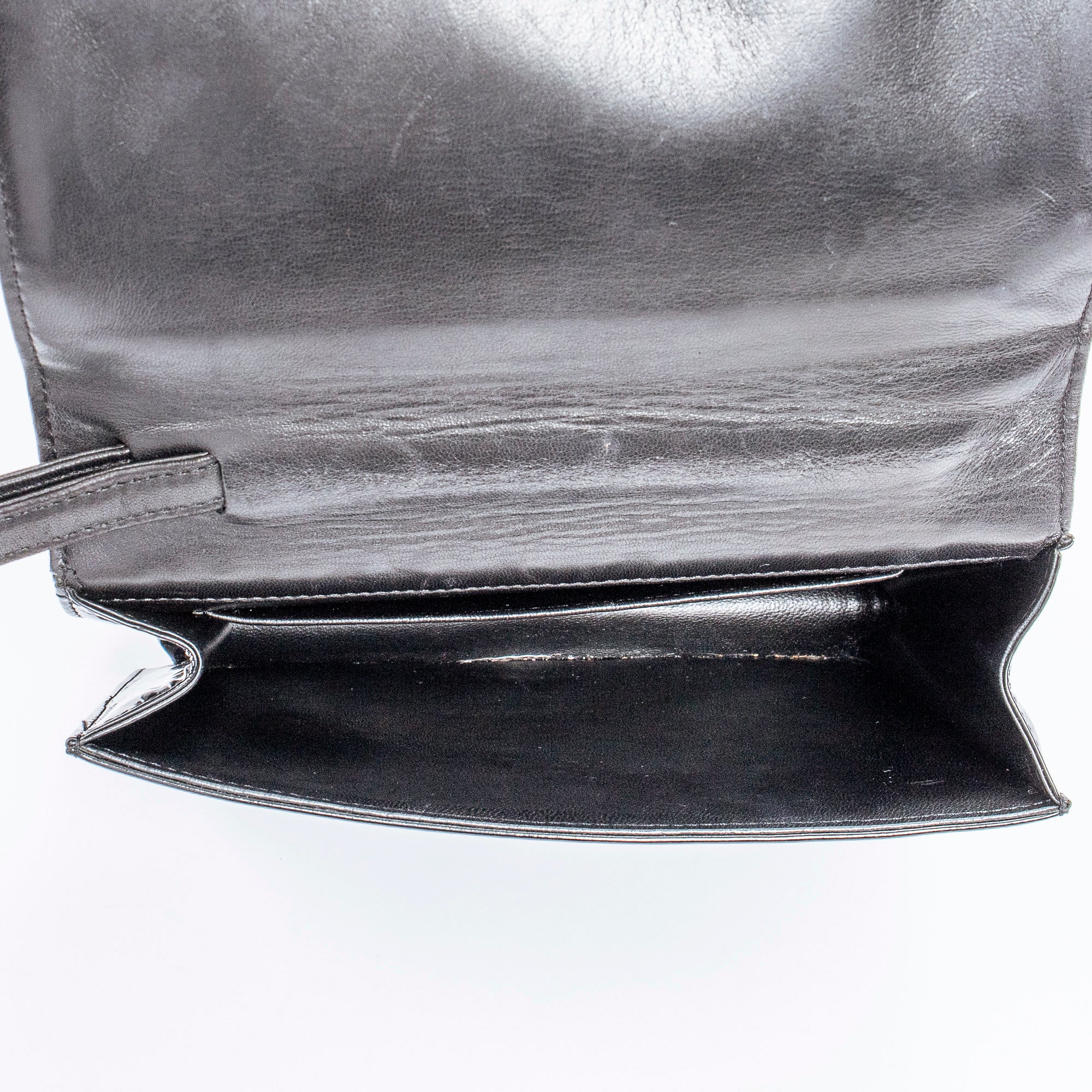 Handbag Ltd. Ed. Just A Drop Of No. 5 Clutch Black Patent Leather