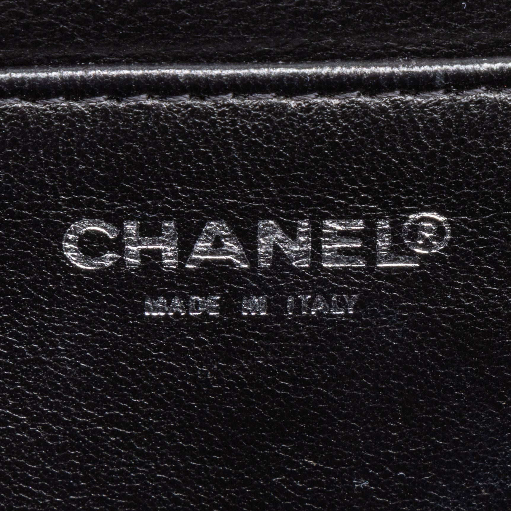 Handbag Ltd. Ed. Just A Drop Of No. 5 Clutch Black Patent Leather