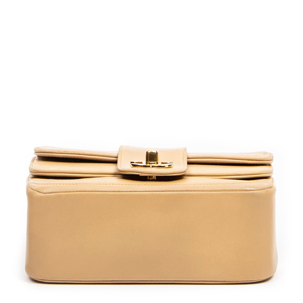 Shoulder Bag Mini Scallop Double Flap Beige Quilted Scallop Calfskin Leather