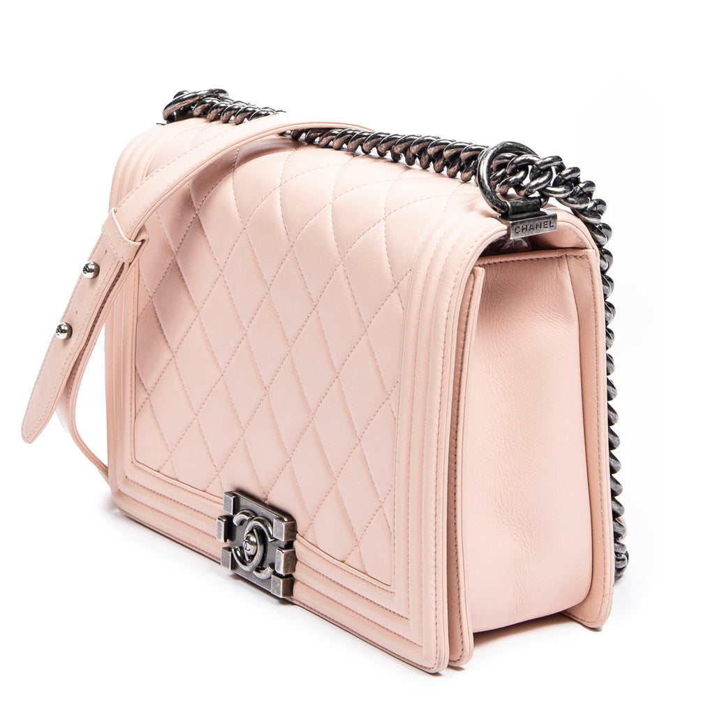 Shoulder Bag New Medium Boy Flap Pink Quilted Lambskin Leather