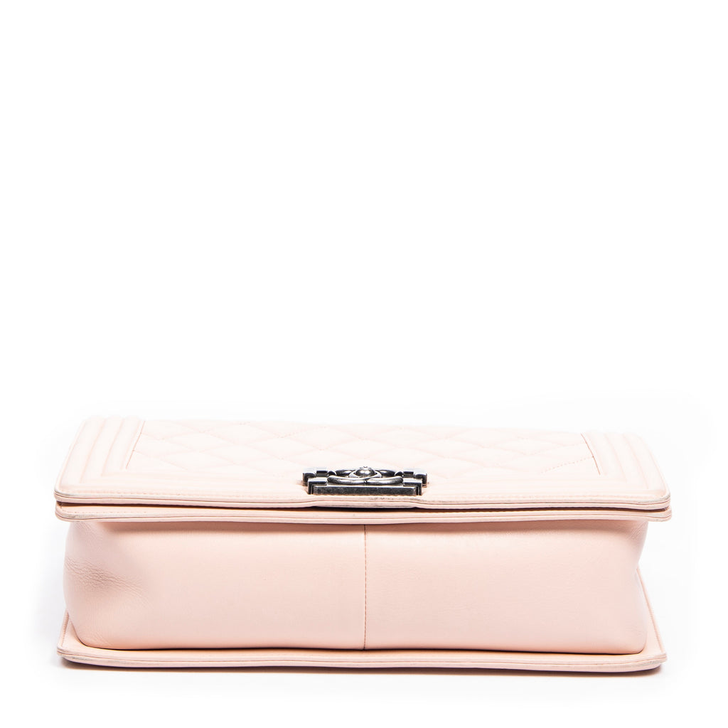 Shoulder Bag New Medium Boy Flap Pink Quilted Lambskin Leather