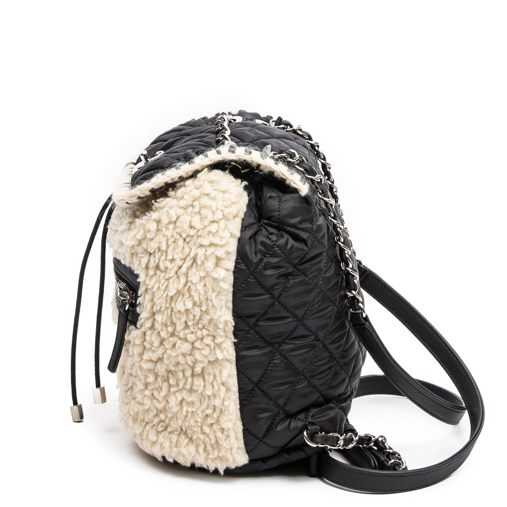 Sac à dos Coco Neige en nylon matelassé et shearling ivoire