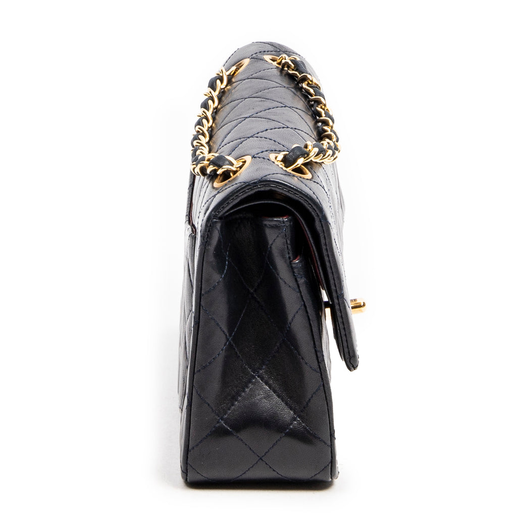 Shoulder Bag Classic Double Flap 23 Navy Quilted Lambskin Leather