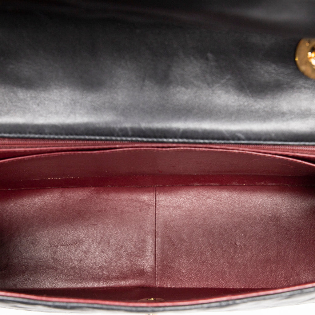 Shoulder Bag Jumbo Maxi XL Flap Black Quilted Lambskin Leather