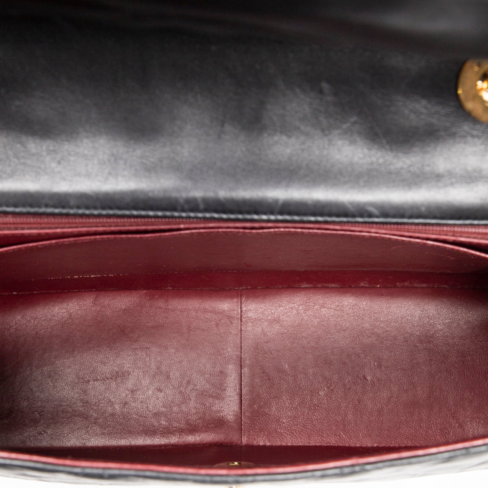Shoulder Bag Jumbo Maxi XL Flap Black Quilted Lambskin Leather