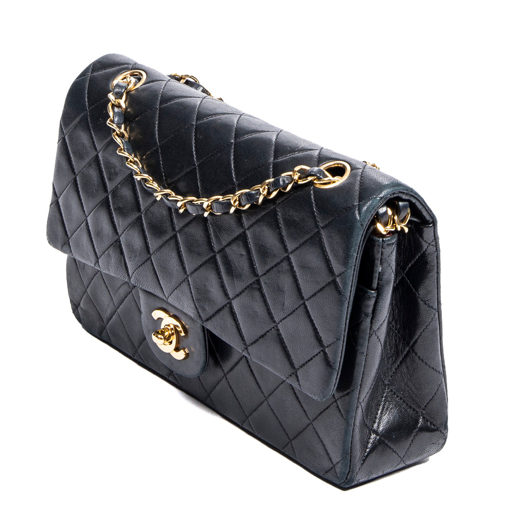 Shoulder Bag Classic Double Flap 26 Black Quilted Lambskin Leather