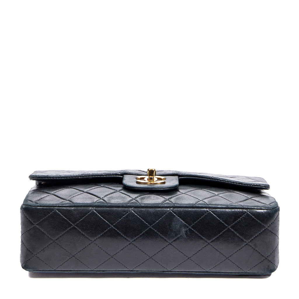 Shoulder Bag Classic Double Flap 26 Black Quilted Lambskin Leather