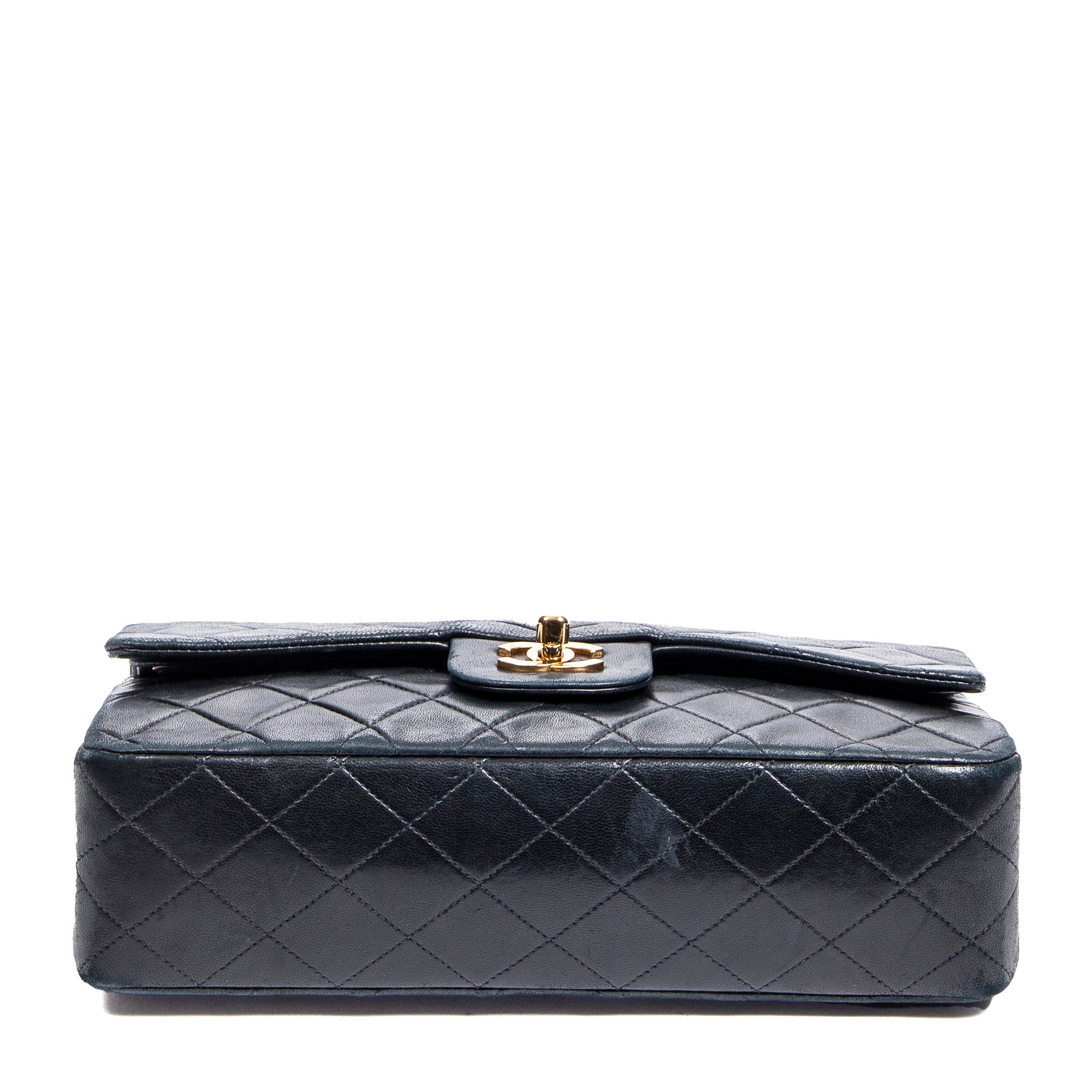 Shoulder Bag Classic Double Flap 26 Black Quilted Lambskin Leather