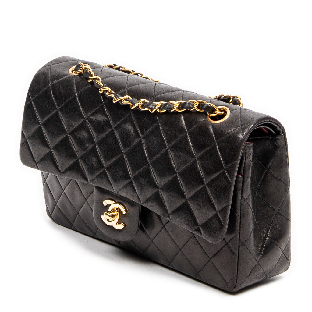 Shoulder Bag Classic Double Flap 26 Black Quilted Lambskin Leather