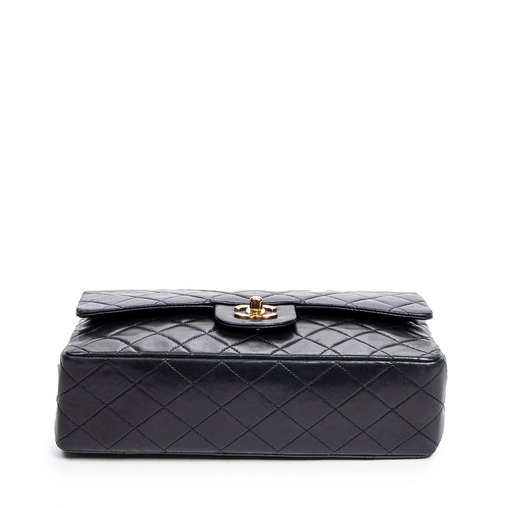Shoulder Bag Classic Double Flap 26 Black Quilted Lambskin Leather