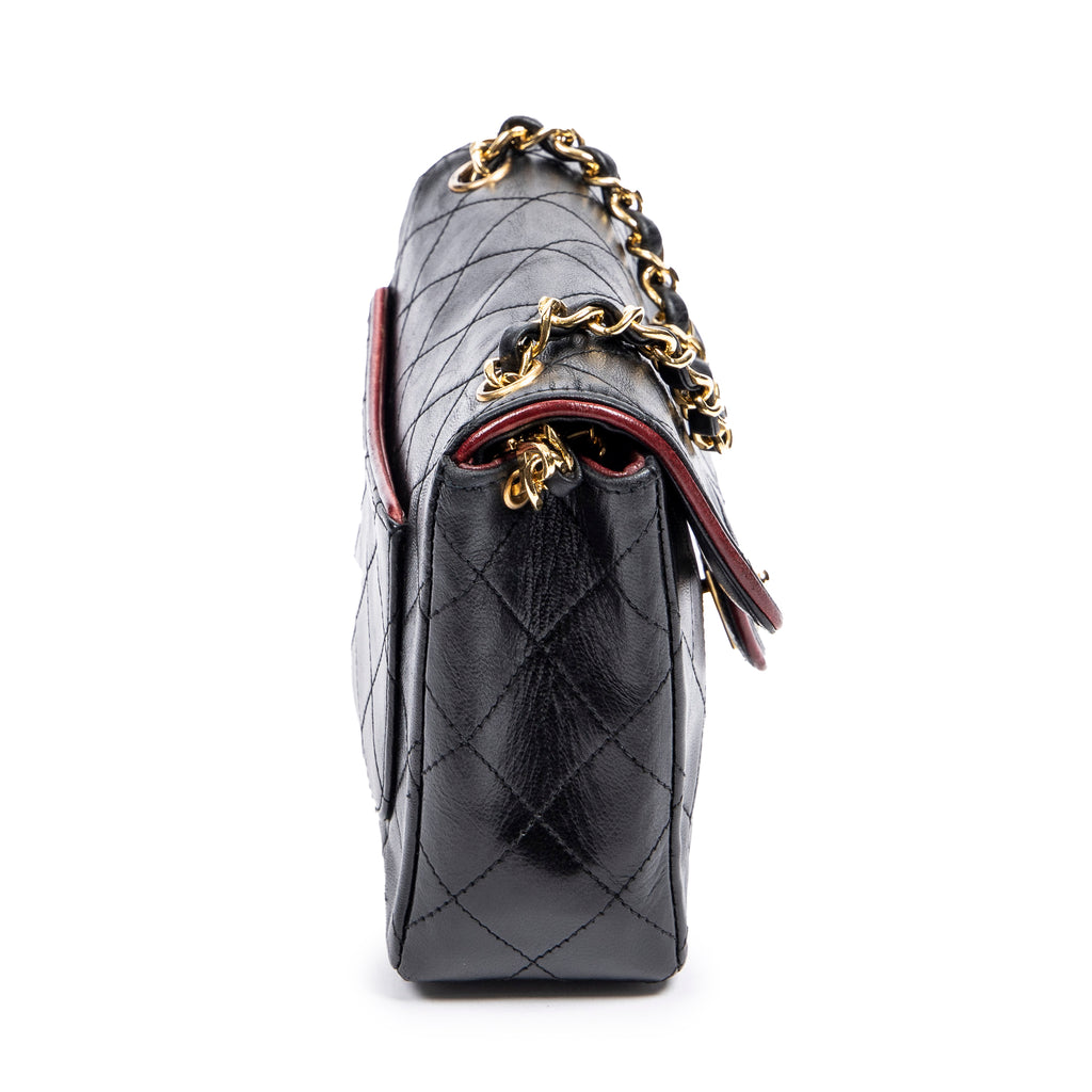 Shoulder Bag Mini Classic Chain Crossbody Flap Black Quilted Lambskin Leather