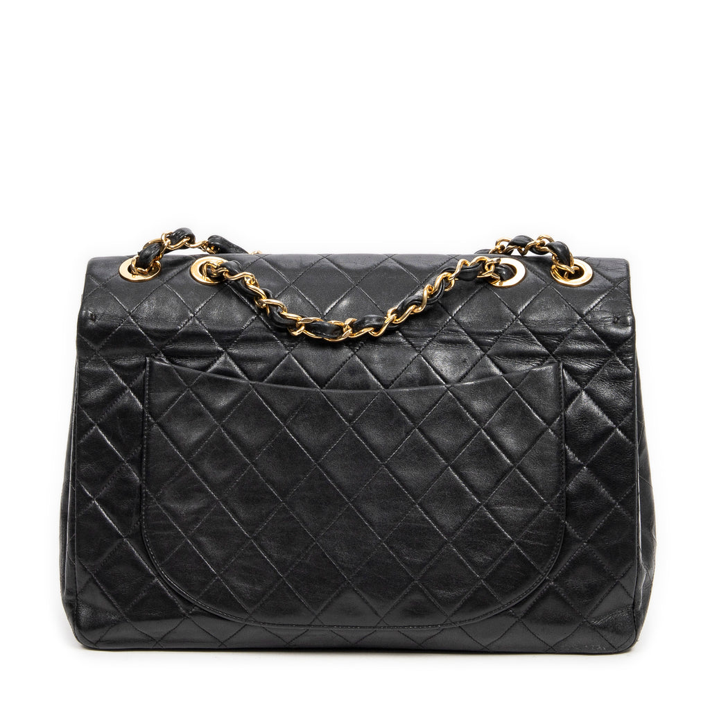 Shoulder Bag Maxi Jumbo XL Flap Black Quilted Lambskin Leather