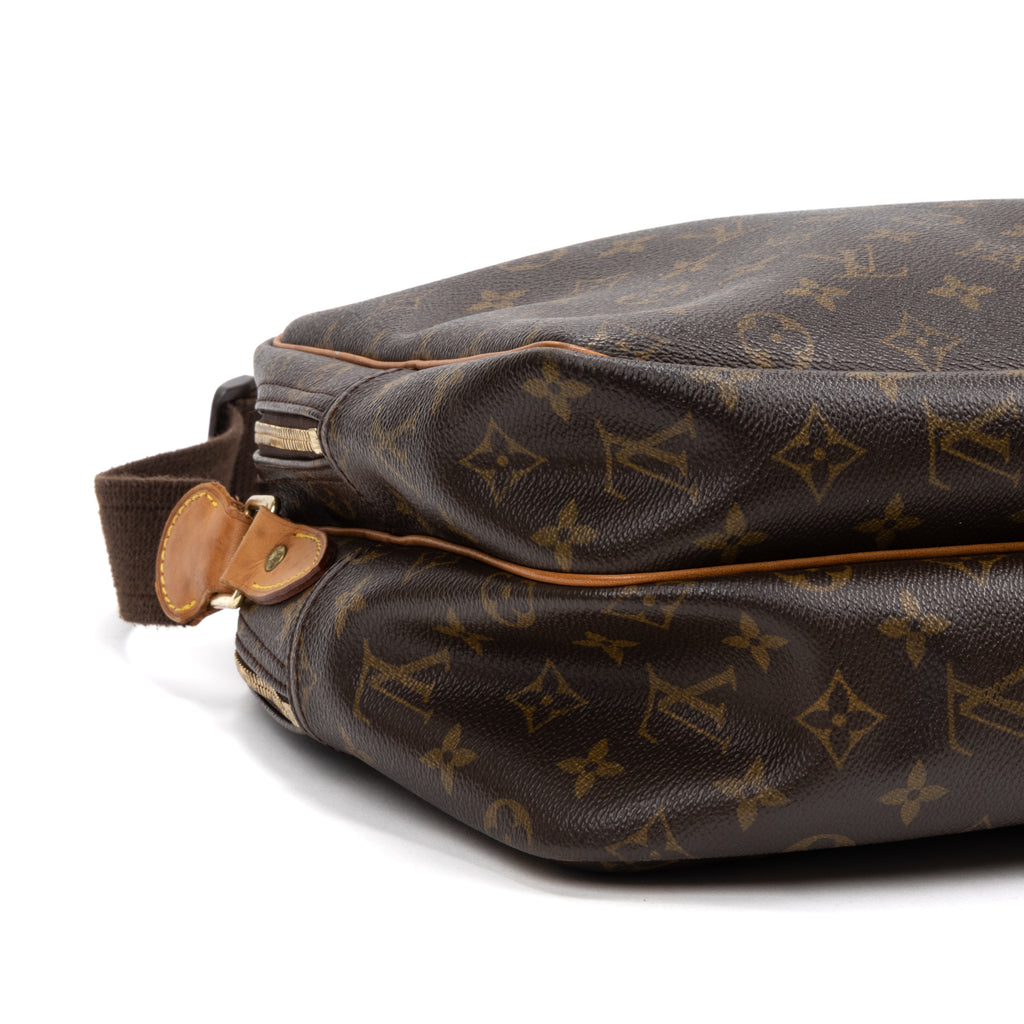 Shoulder Bag Reporter GM Brown Monogram Canvas