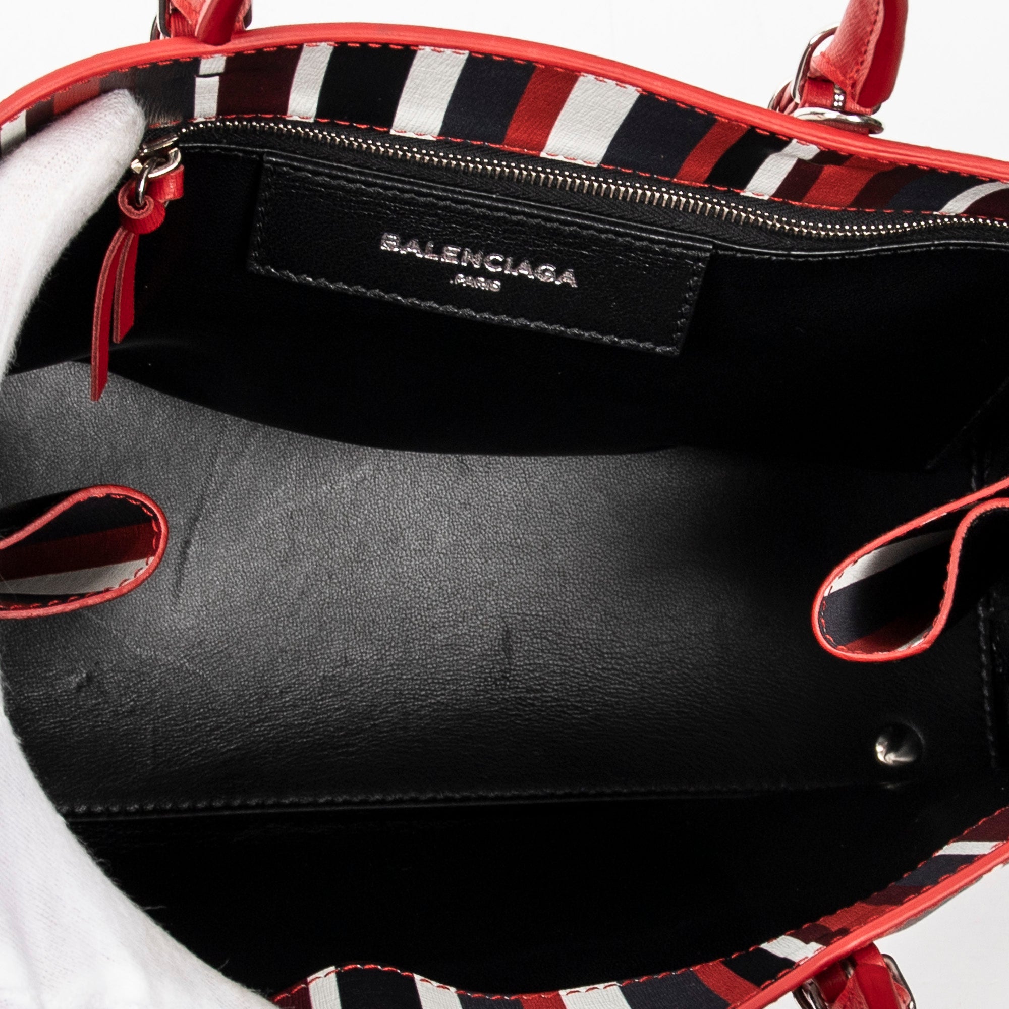 Shoulder Bag Papier A6 Zip Around Tote Red Vertical Striped Leather