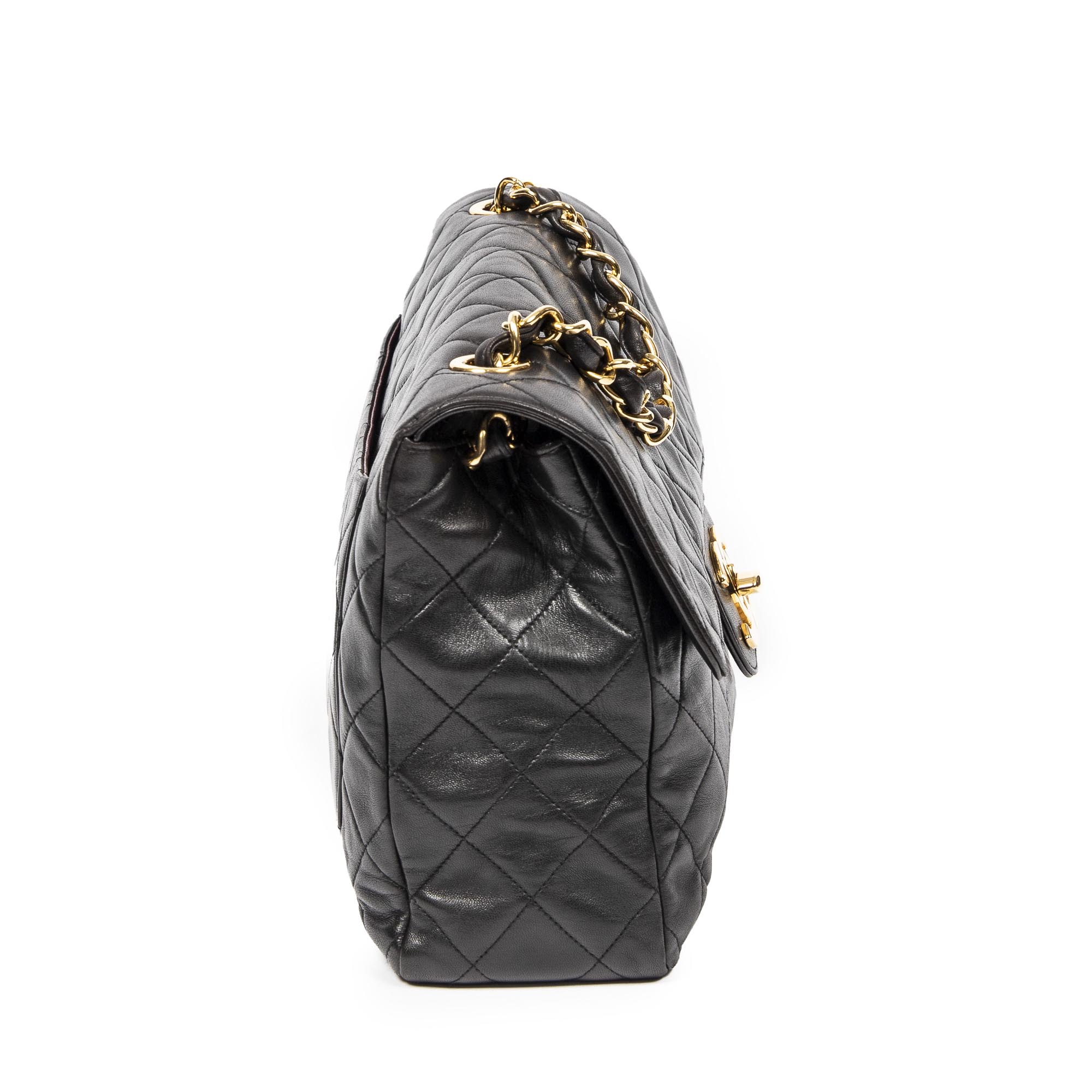 Shoulder Bag Classic Jumbo Flap Black Quilted Lambskin Leather