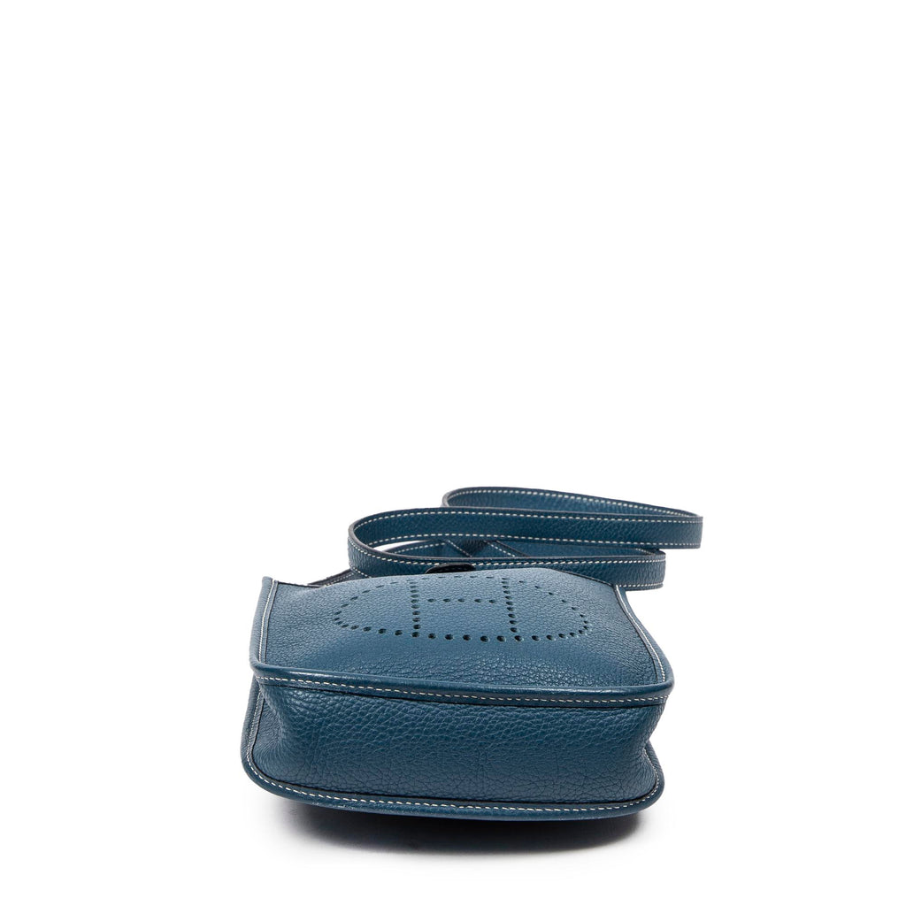 Bandolera Evelyne TPM de piel Clemence color Bleu Colvert