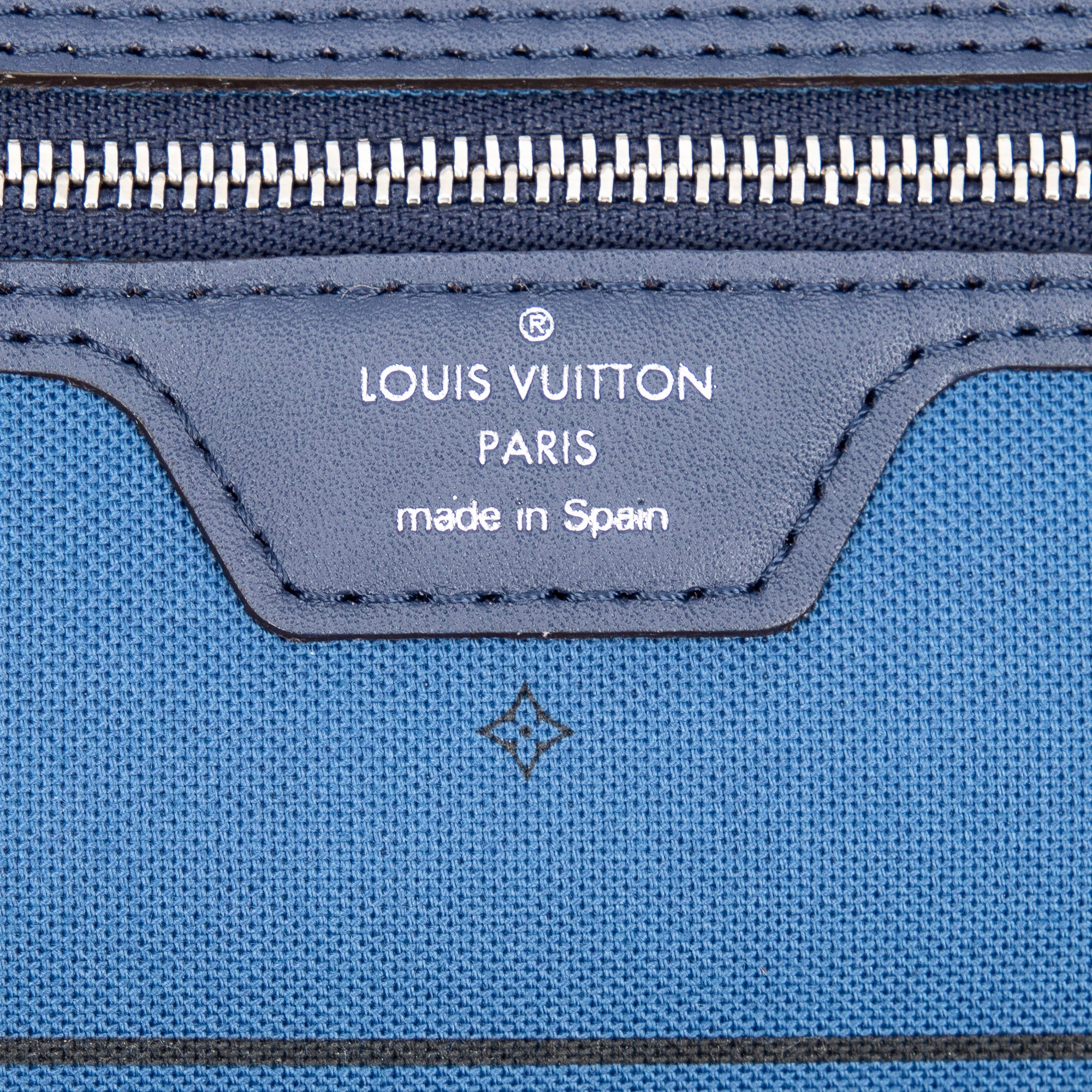 Bolso de hombro edición limitada Escale Neverfull MM azul Monogram Giant Escale