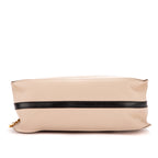 Bolso de hombro Hayley de piel granulada color marfil