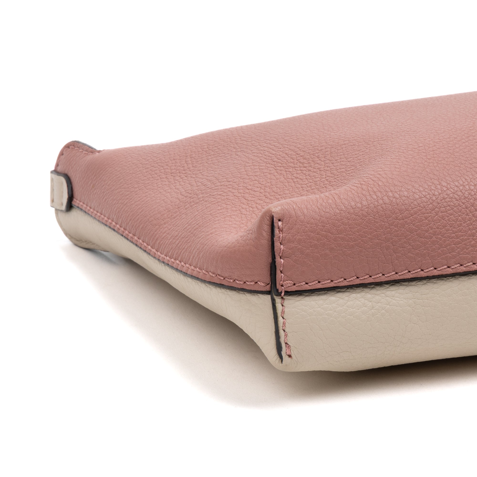 Handbag Large Bicolor Zip Clutch Ivory Grained Leather