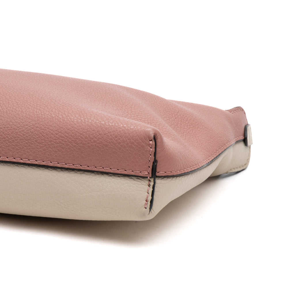 Handbag Large Bicolor Zip Clutch Ivory Grained Leather