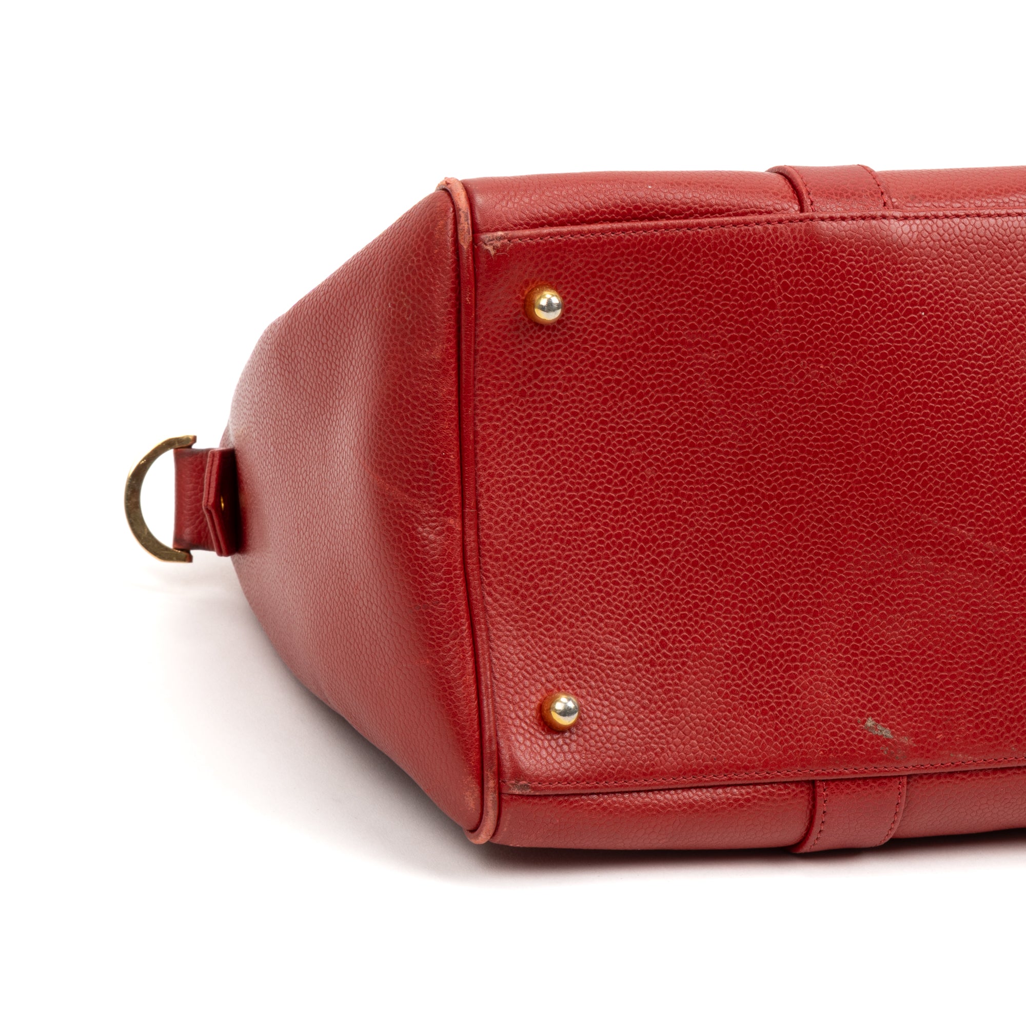 Shoulder Bag Vintage CC Timeless Medium Boston Red Caviar Leather