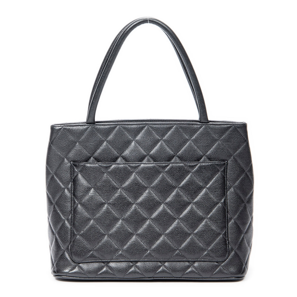 Shoulder Bag CC Timeless Medallion Tote Black Quilted Caviar Leather