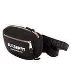 Bolso de hombro Riñonera negra de nailon con logotipo estampado