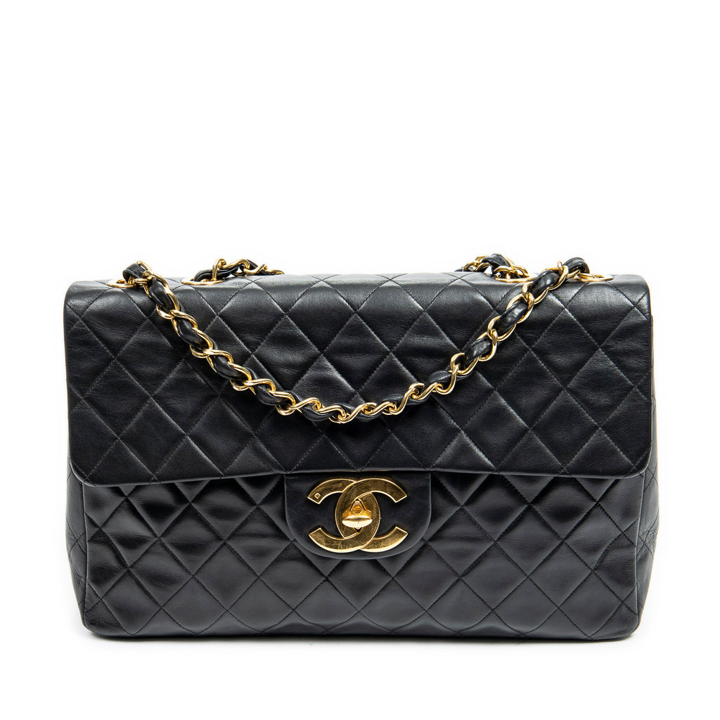 Shoulder Bag Classic Maxi Jumbo XL Flap Black Quilted Lambskin Leather