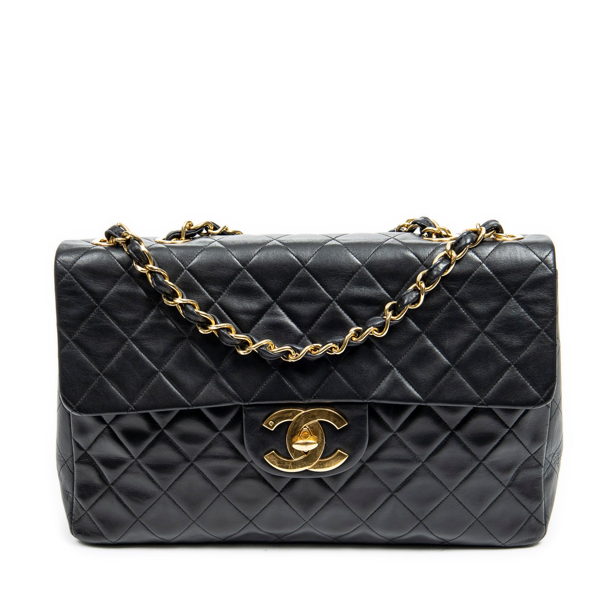 Shoulder Bag Classic Maxi Jumbo XL Flap Black Quilted Lambskin Leather