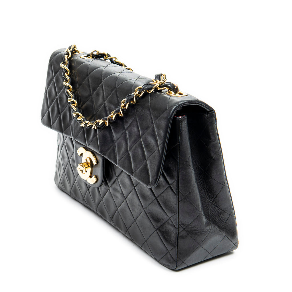 Shoulder Bag Classic Maxi Jumbo XL Flap Black Quilted Lambskin Leather