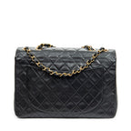 Shoulder Bag Classic Maxi Jumbo XL Flap Black Quilted Lambskin Leather