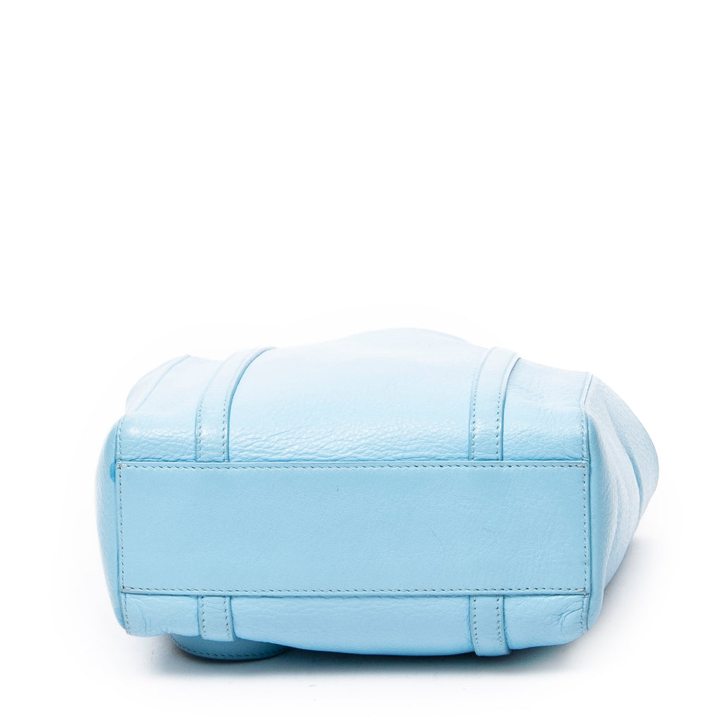Shoulder Bag XXS Everyday Tote Light Blue Grained Leather