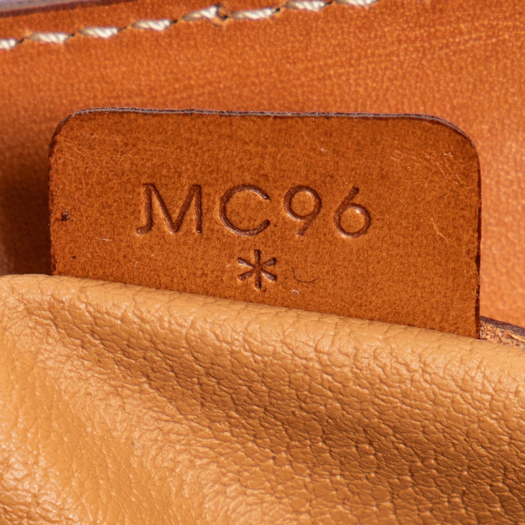 Bolso de mano pequeño cuadrado, tote, lona revestida Macadam marrón