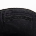 Bolso de mano con cremallera, logo, piel granulada negra