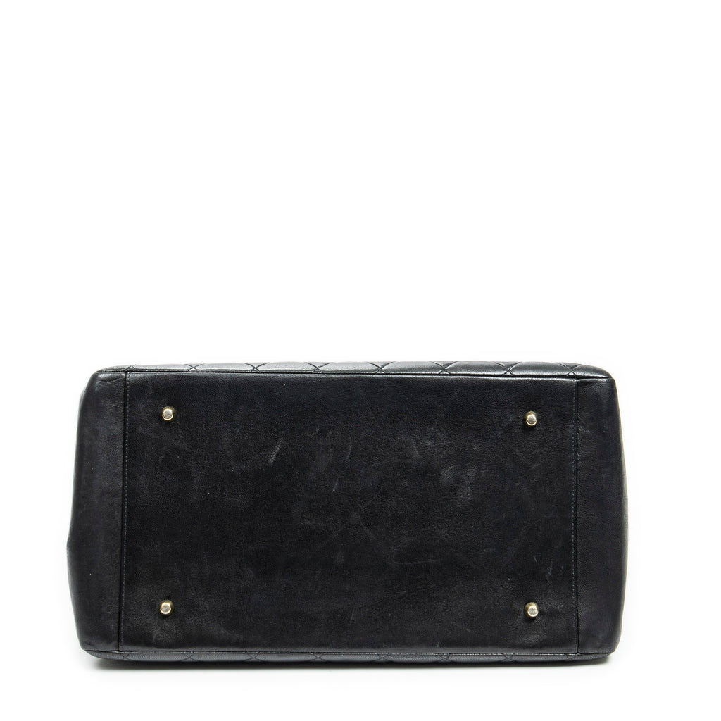 Shoulder Bag CC Grand Shopping Tote Black Quilted Lambskin Leather