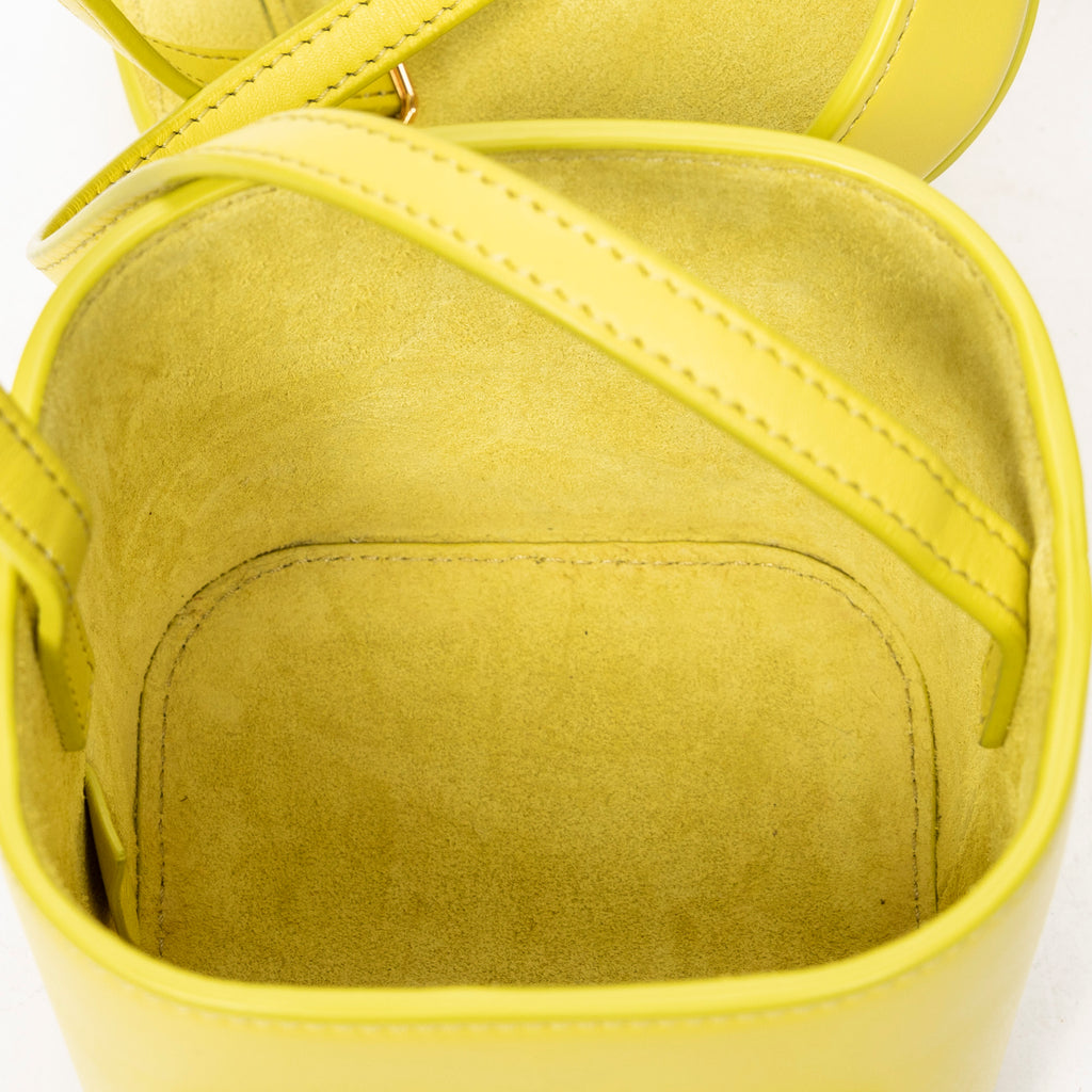 Shoulder Bag Small Cuir Triomphe Box Bag Yellow Green Smooth Calfskin Leather