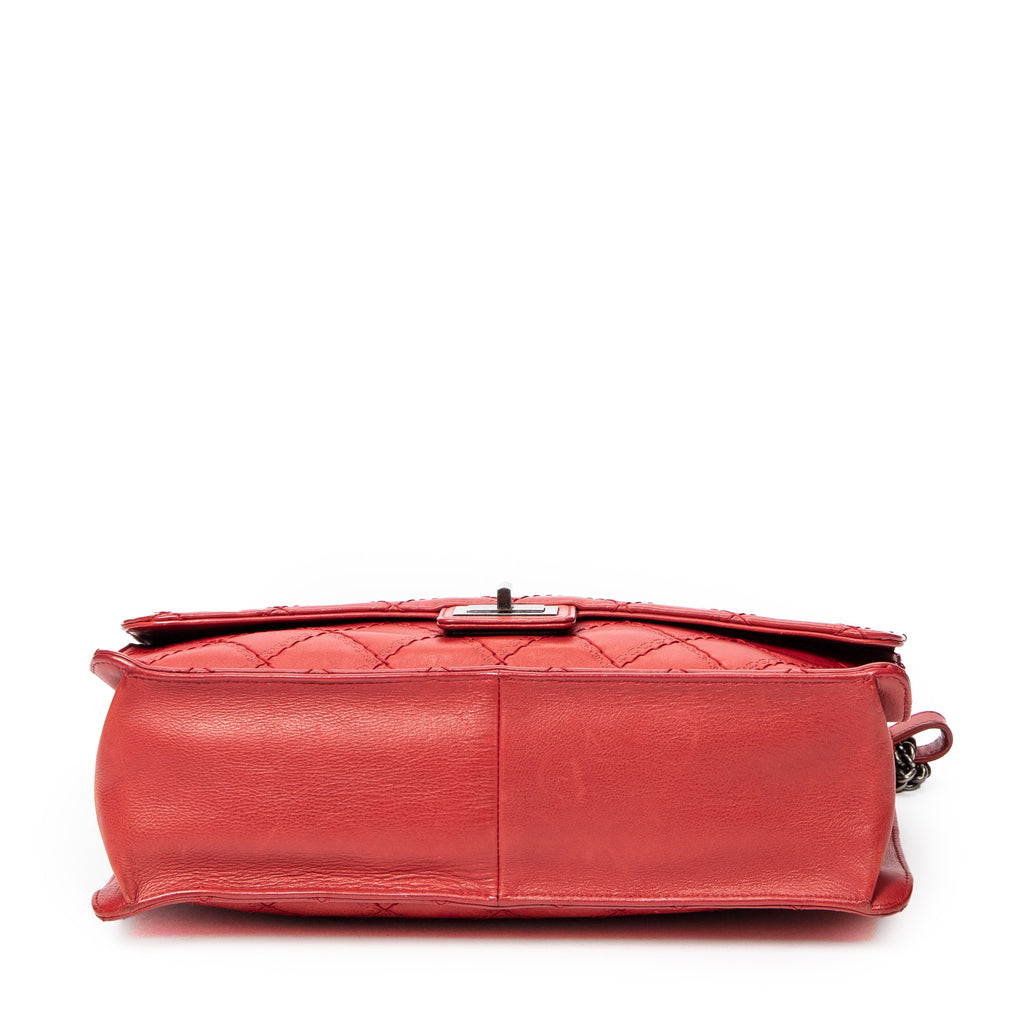Shoulder Bag CC Mademoiselle Embossed Ultimate Stitch Flap Red Quilted Calfskin Leather