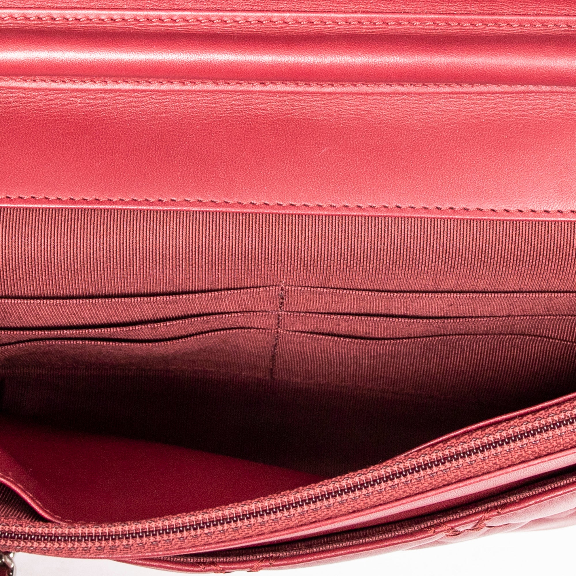 Shoulder Bag Double Stitch Hampton Wallet On Chain Burgundy Quilted Lambskin Leather