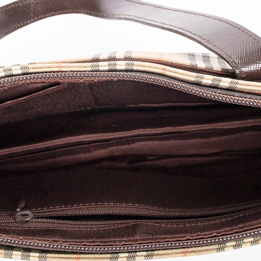 Bolso de hombro rectangular con cremallera de lona beige Haymarket Check