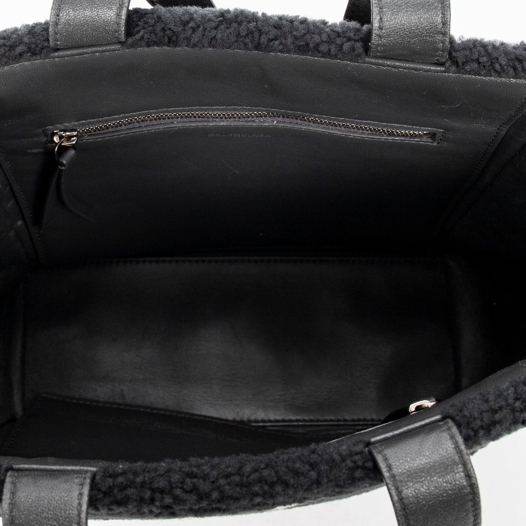 Shoulder Bag XS Logo Shearling Tote Gray Printed Shearling Canvas