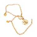 Collar con colgante de medallón CC chapado en oro