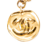 Collar con colgante de medallón CC chapado en oro