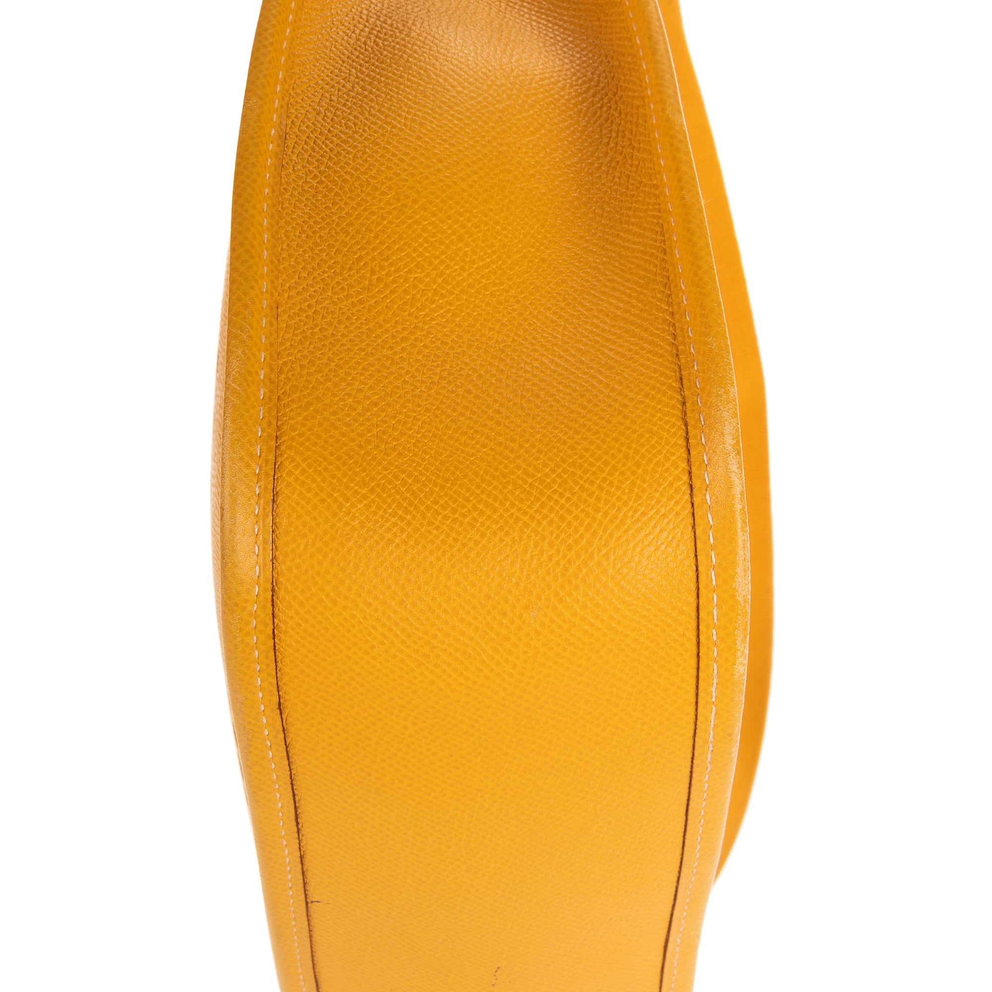Shoulder Bag Evelyne I Yellow Courchevel Leather