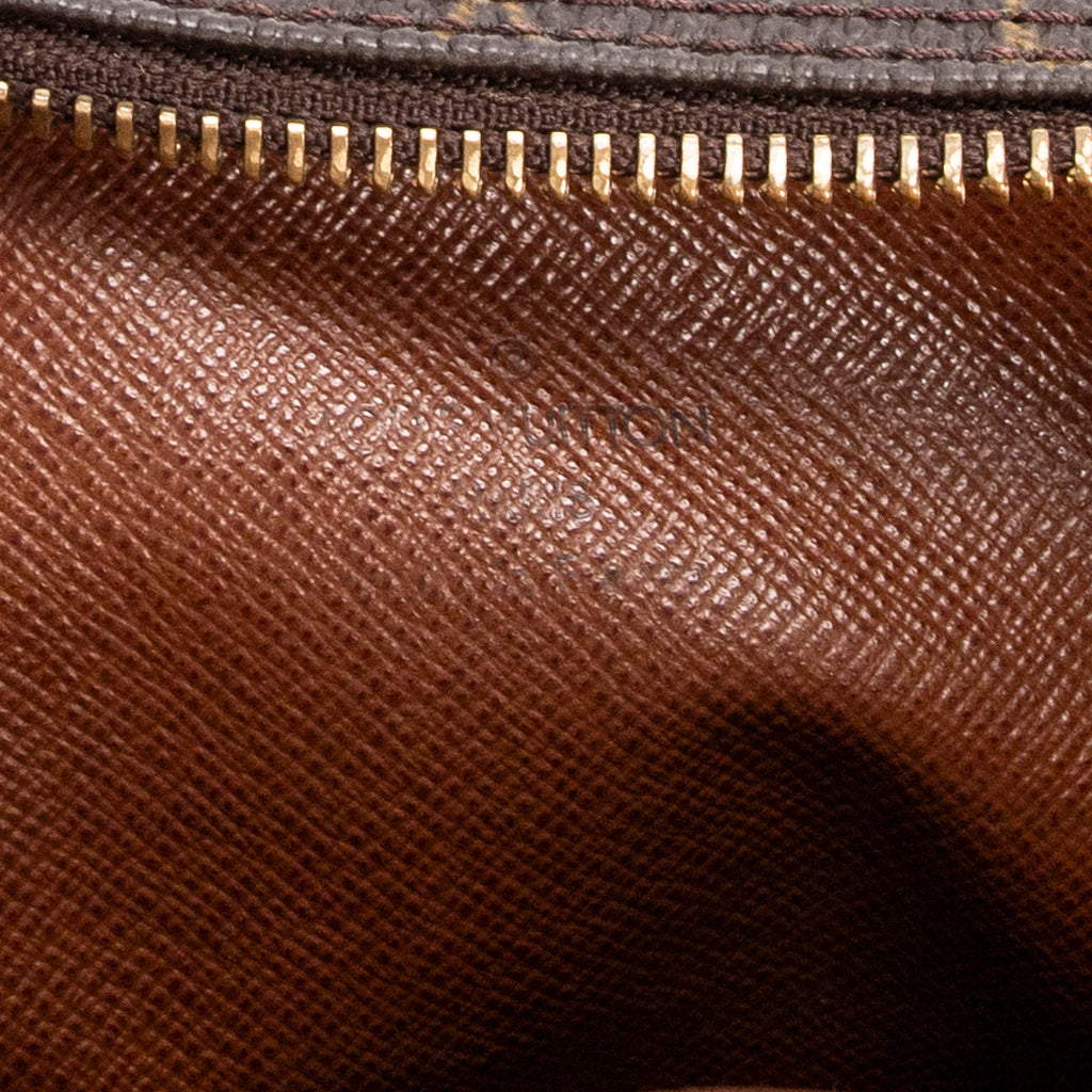 Bolso de Hombro Amazone PM Lona Monogram Marrón