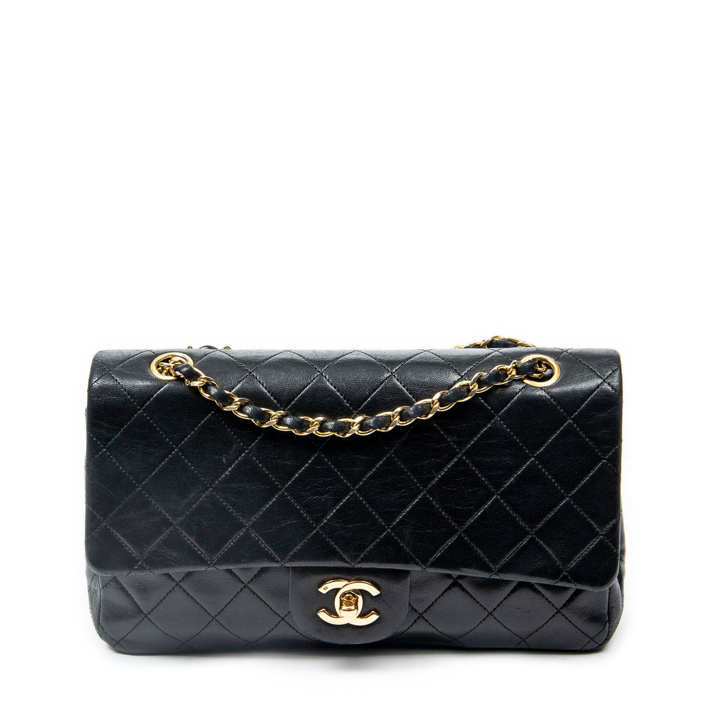 Shoulder Bag Classic Double Flap 26 Black Quilted Lambskin Leather