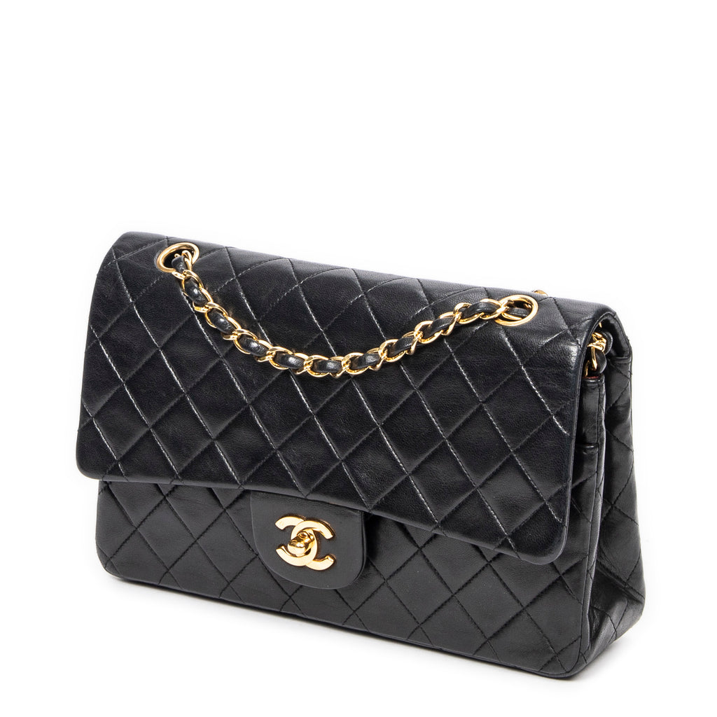 Shoulder Bag Classic Double Flap 26 Black Quilted Lambskin Leather