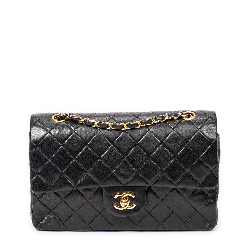 Shoulder Bag Classic Double Flap 26 Black Quilted Lambskin Leather