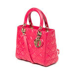 Bolso de hombro mediano Lady Dior con cremallera, piel de cordero fucsia Cannage